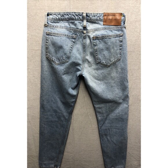 H&M Denim Boyfriend Jeans 25/32 Low Waist Tapered Leg Stained Factory Destroyed - Picture 12 of 15